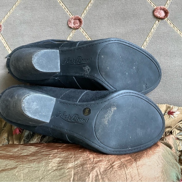 Lucky Boots Suede Ankle High Heel Black (7.5) - Picture 7 of 9